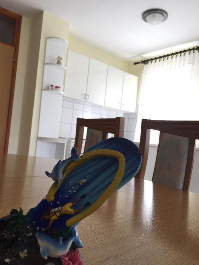 Apartmani Ana マリンスカ エクステリア 写真